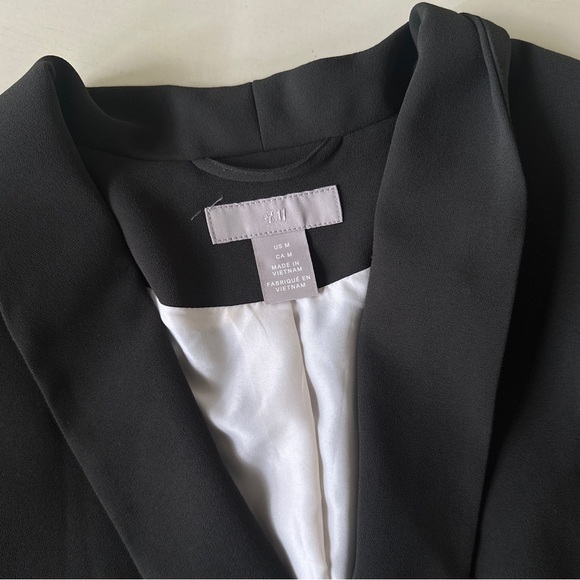 H&M olive green blazer - Picture 7 of 7